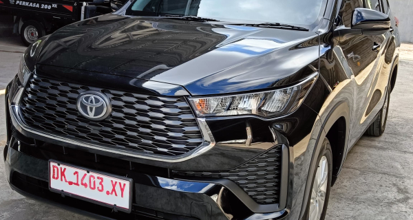 rental innova zenix di bali